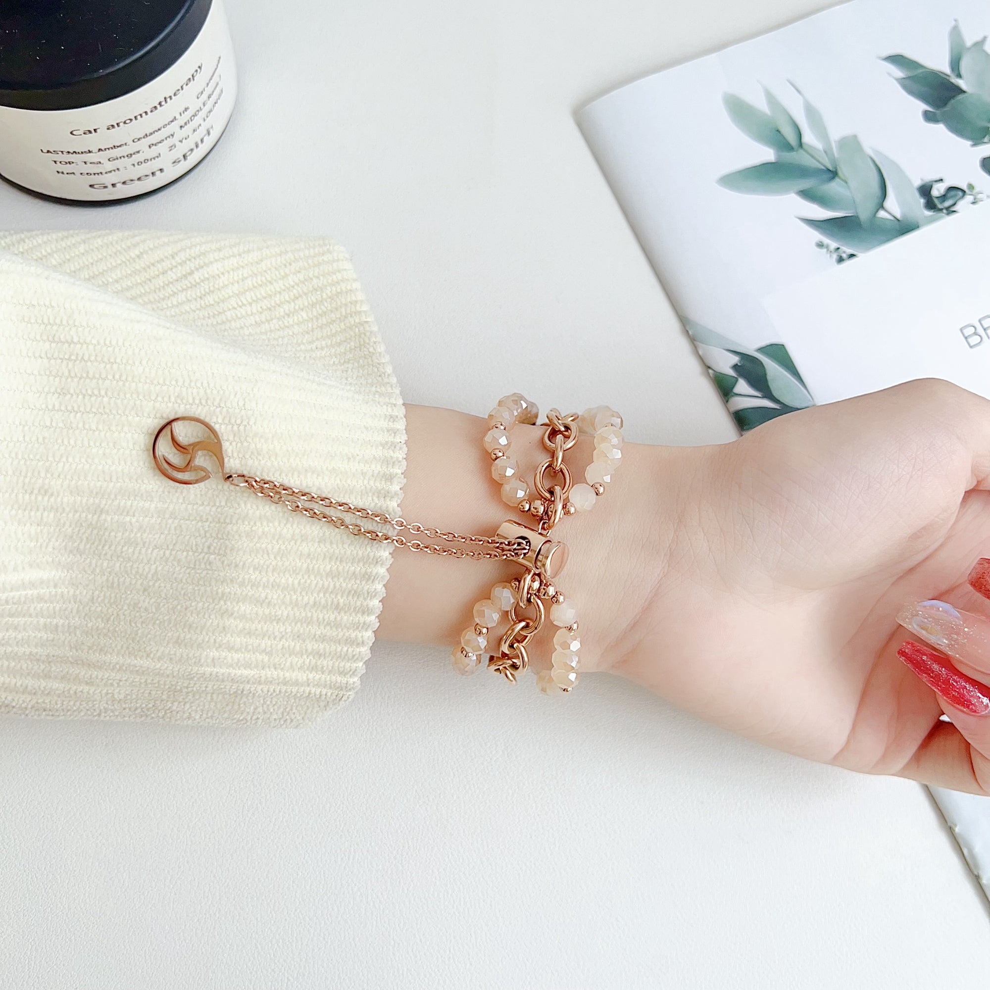For Apple Watch Series 9 8 41mm / 6 5 4 SE (2023) SE (2022) SE 40mm / 3 2 1 38mm Band Beaded Watch Bracelet - Rose Gold