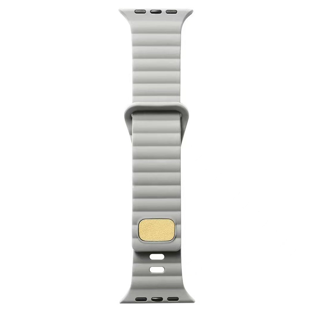 For Apple Watch Ultra 2 Ultra 49mm / 9 8 7 45mm / 6 5 4 SE (2023) SE (2022) SE 44mm / 3 2 1 42mm Silicone Watch Band with Nail Buckle - Yellow