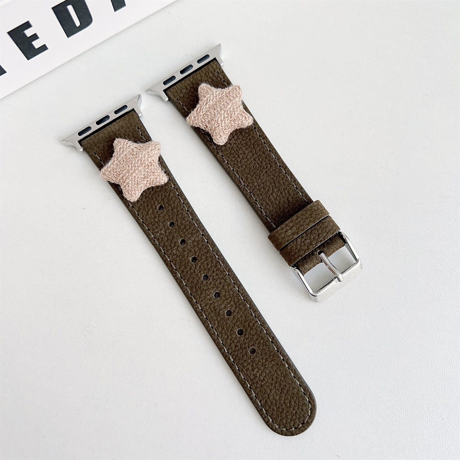 For Apple Watch Series 9 8 7 41mm / 6 5 4 SE (2023) SE (2022) SE 40mm / 3 2 1 38mm Genuine Cow Leather Watch Band Star Decor - Dark Brown