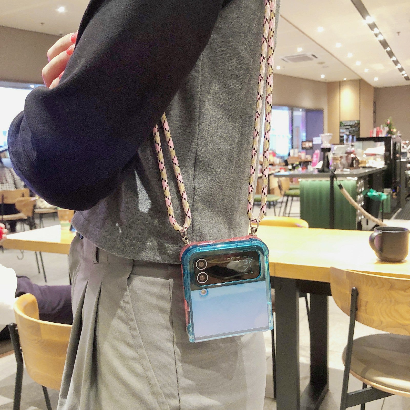 For Samsung Galaxy Z Flip3 5G Gradient Color TPU Phone Case Drop-proof Back Cover with Lanyard