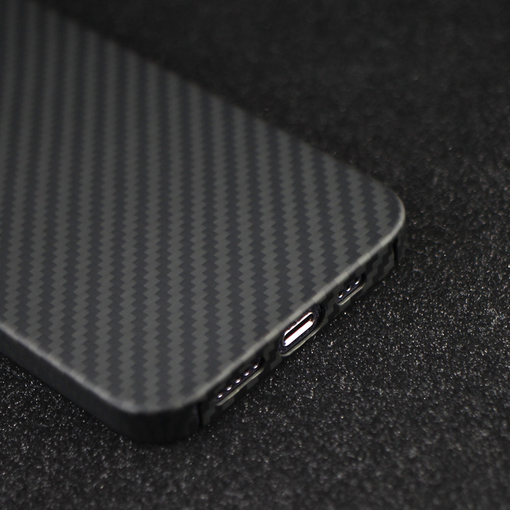 For iPhone 14 Pro Mobile Phone Protective Cover Fall Resistant Precise Cutout Carbon Fiber Texture Aramid Fiber Back Case - Matte Black