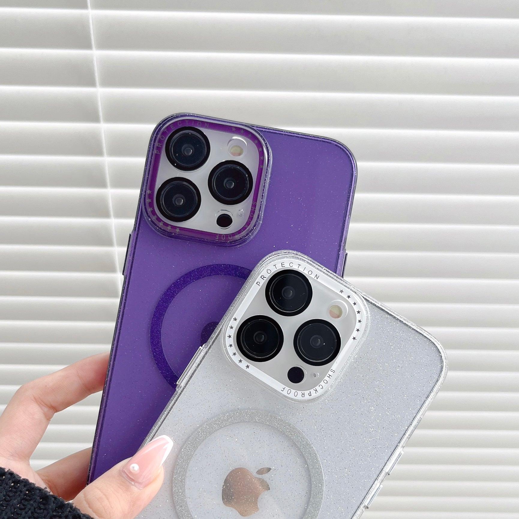 Slankt telefoncover til iPhone 14 Pro Glitrende TPU-cover Stødsikkert telefoncover Support Magnetisk opladning