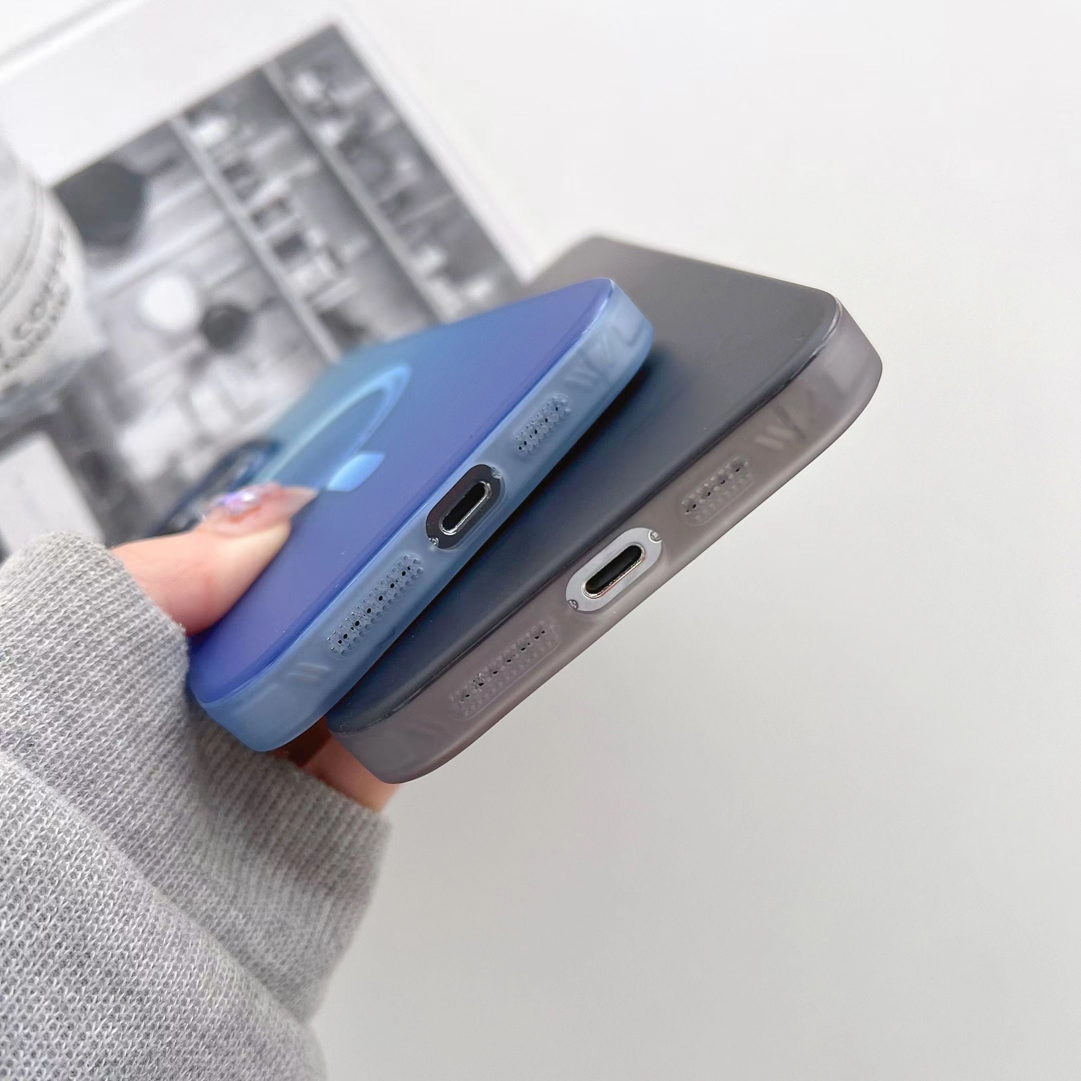Gradient Phone Case for iPhone 14 Pro Hard PC Case Magnetic Phone Cover with Metal Lens Frame