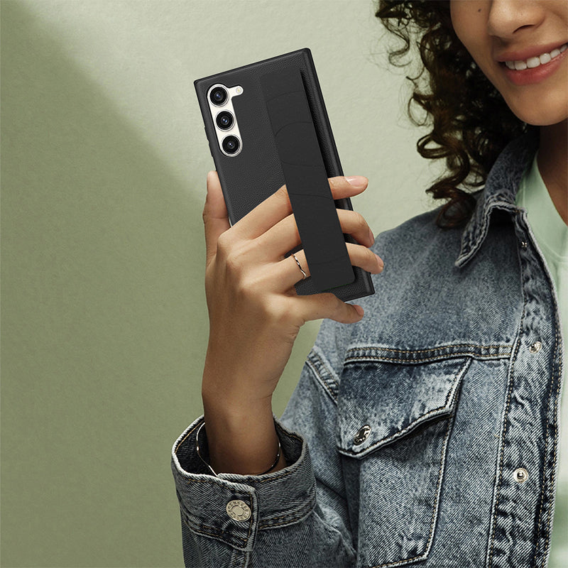 For Samsung Galaxy S22 5G Litchi Texture PU Leather Coated PC TPU Back Case Phone Cover with Wristband