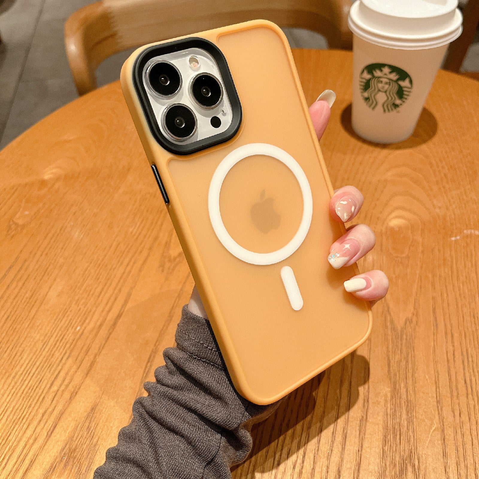 For iPhone 14 Pro Max Magnetic Case PC TPU Anti-drop Phone Cover Compatible with MagSafe