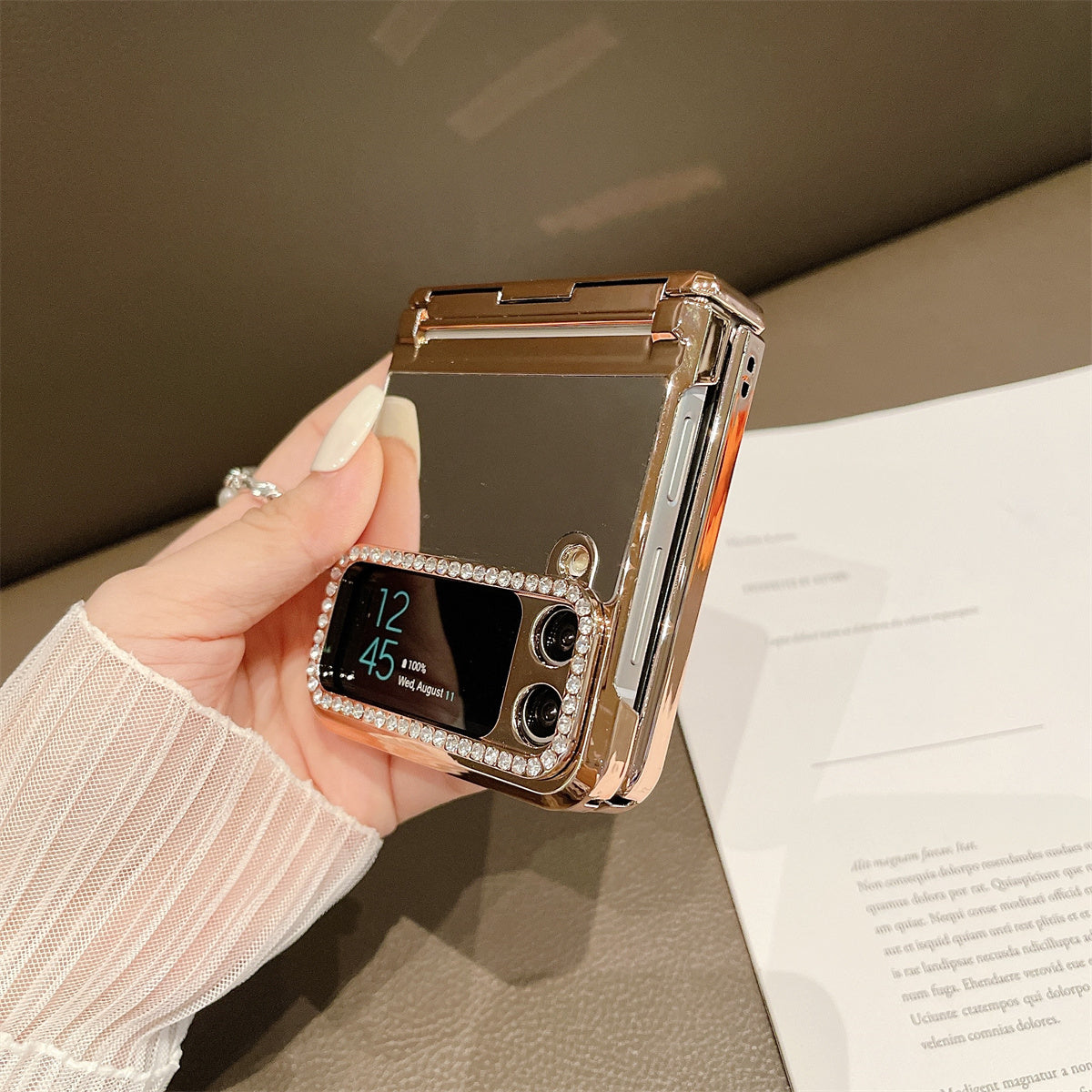 For Samsung Galaxy Z Flip4 5G Shockproof Case Mirror Surface Hard PC Phone Cover Lens Frame Decorated with Rhinestone