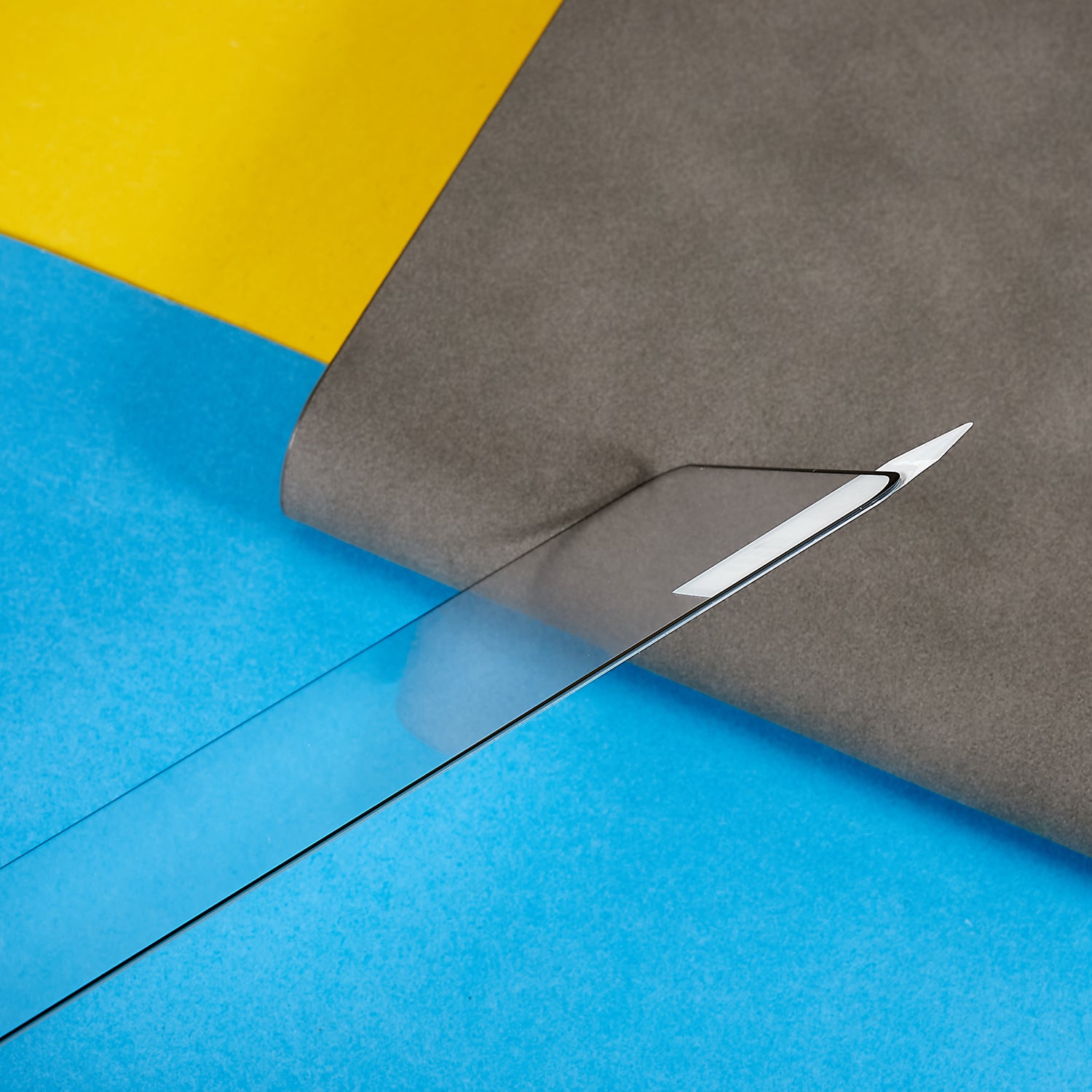 RURIHAI for vivo iQOO Neo7 Racing 5G 0.26mm 9H 2.5D High Aluminum-silicon Glass Film Secondary Hardening Full Glue Full Screen Protector