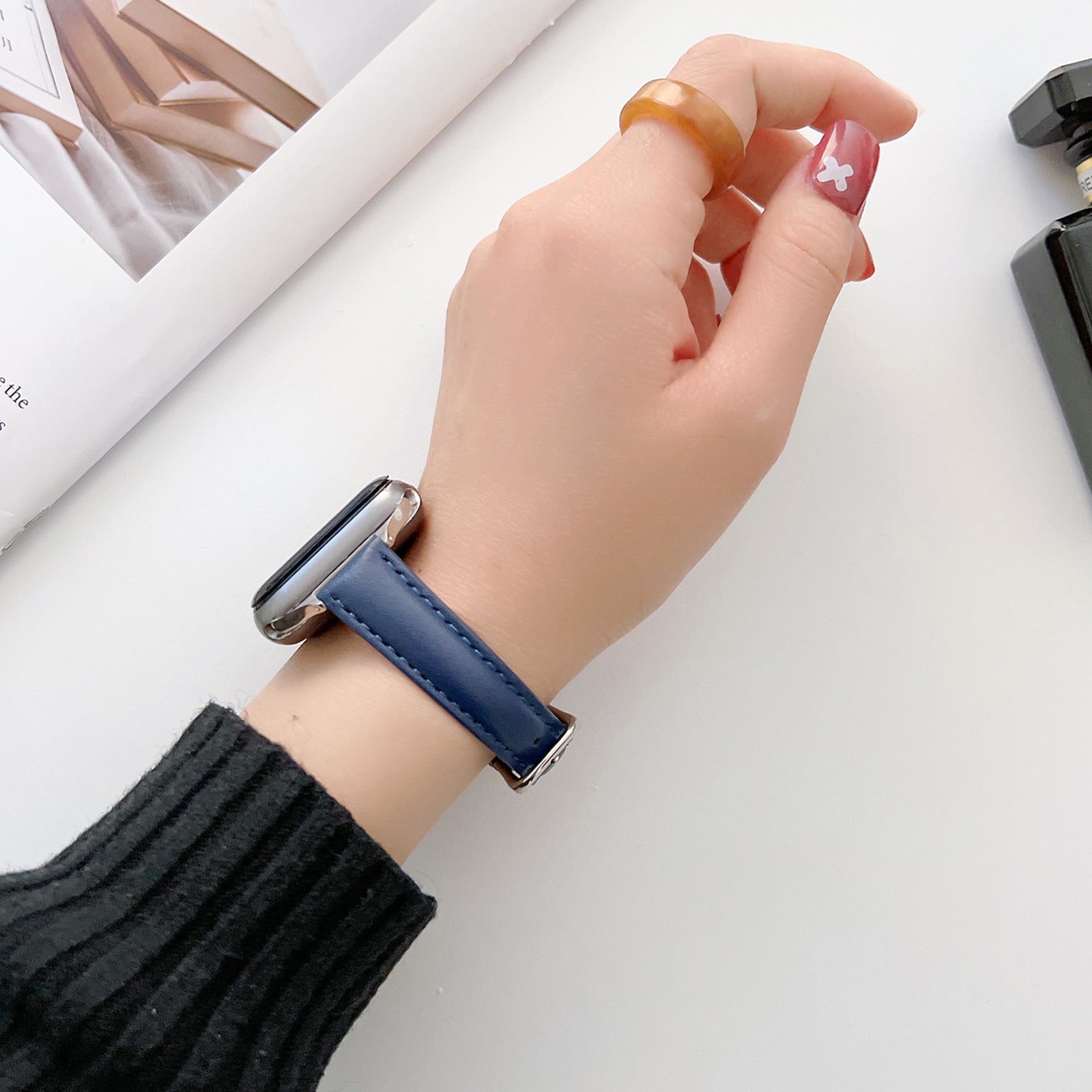 For Apple Watch Ultra 2 49mm Series 9 45mm SE (2023) 44mm Ultra 49mm Series 8 45mm 7 45mm 6 5 4 SE 44mm SE (2022) 44mm 3 2 1 42mm Genuine Leather Smart Watch Band Adjustable Wrist Strap