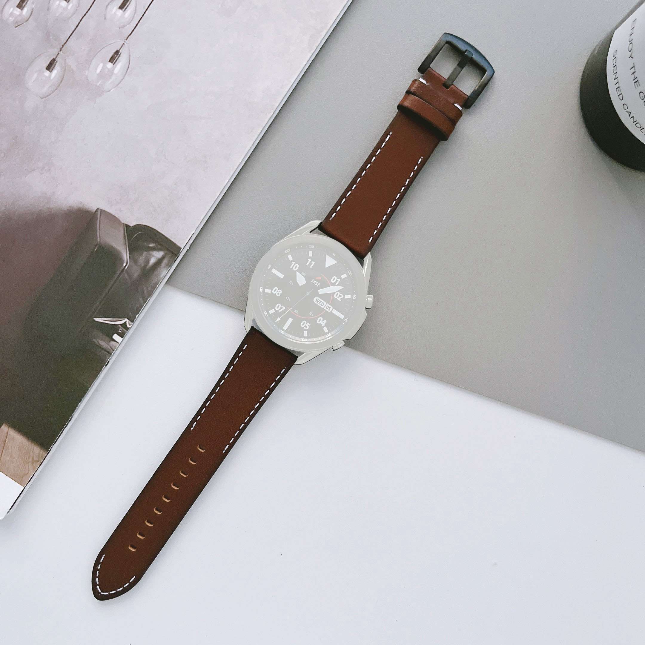 For Samsung Galaxy Watch 5 Pro 45mm Watch4 Classic 42mm 46mm V-shape Tail Retro Stitching Lines Genuine Leather Watch Strap 20mm Universal Replacement Wrist Band