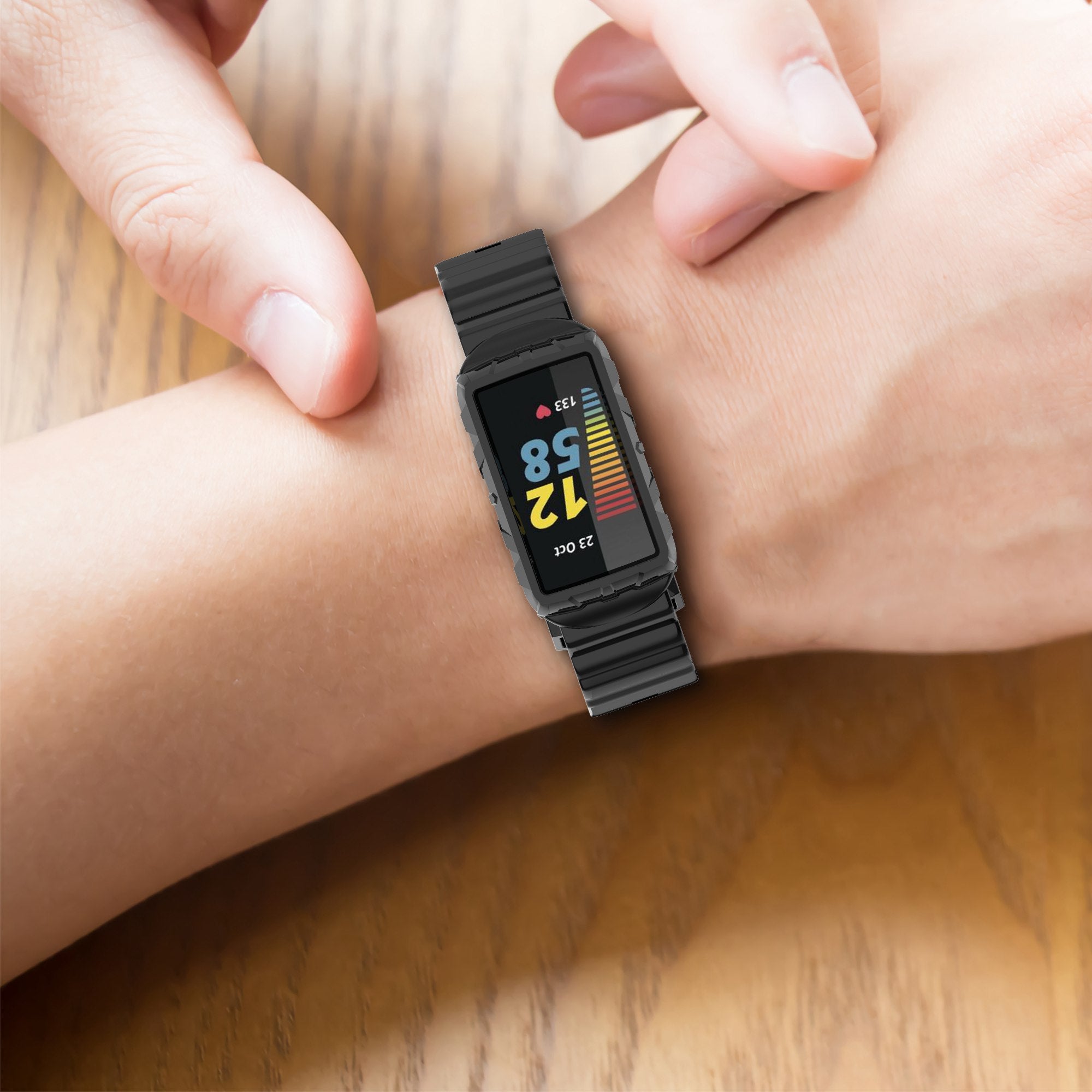 For Fitbit Charge 6 5 Silicone Watch Band Adjustable Wrist Strap with Anti-scratch Watch Case