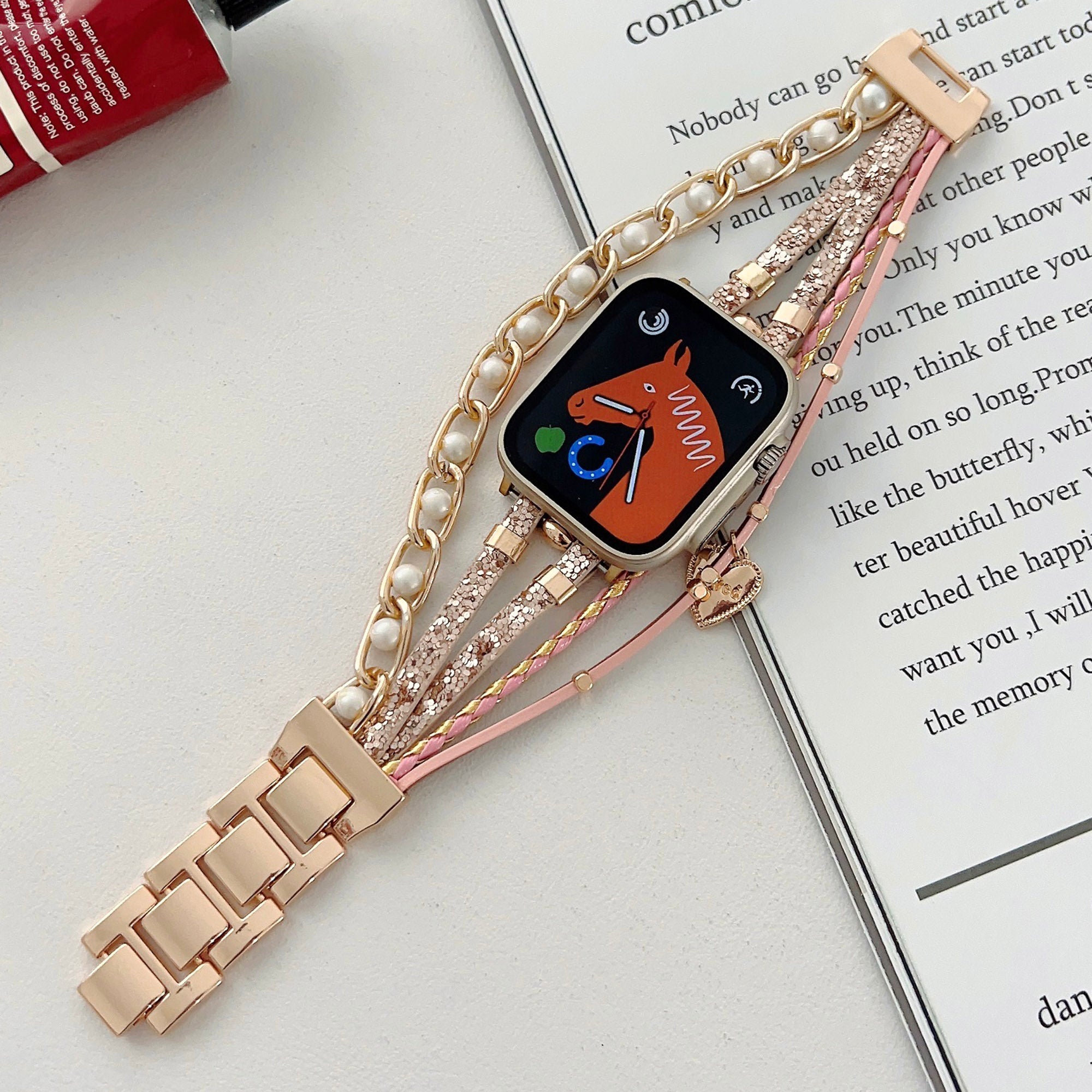 For Apple Watch Series 9 8 7 41mm 6 5 4 SE (2023) SE (2022) SE 40mm 3 2 1 38mm Metal Leather Band Heart Pendant Bracelet Watch Strap