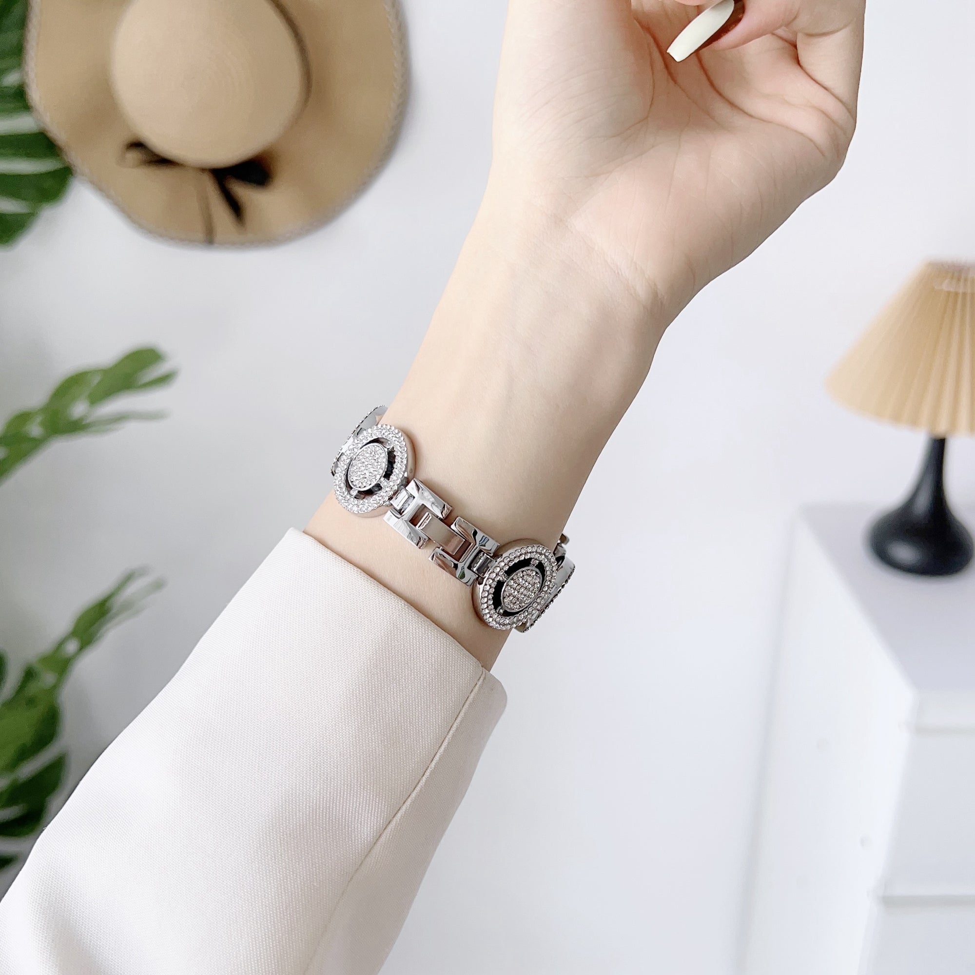 For Apple Watch Series 9 8 7 41mm 6 5 4 SE SE (2022) SE (2023) 40mm 3 2 1 38mm Rhinestone Strap Metal Watch Band