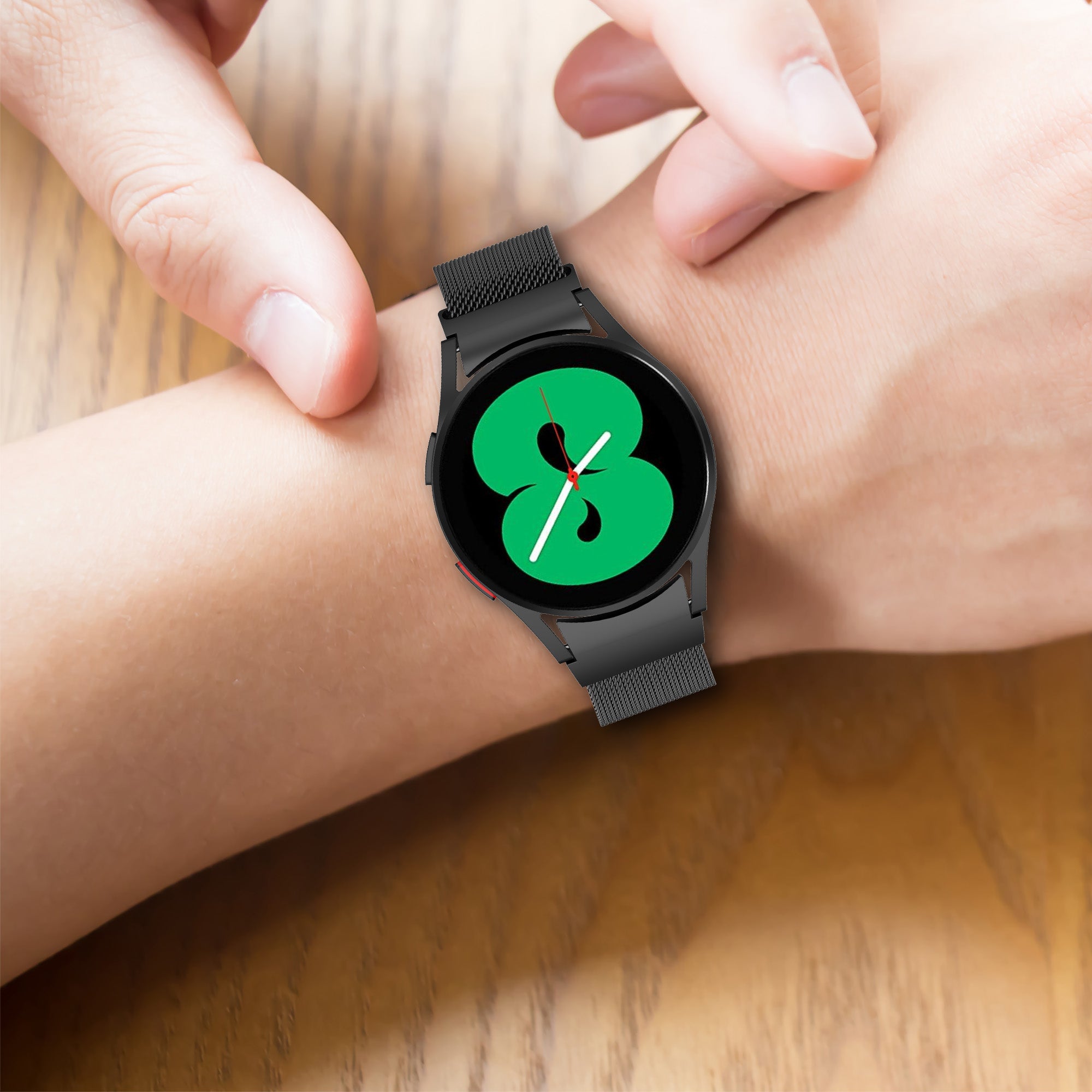 Metal Magnetic Band for Samsung Galaxy Watch6 Watch6 Classic Watch 5 Watch 5 Pro Watch 5 Active Watch4 Watch4 Classic Watch4 Active Milanese Mesh Watch Strap