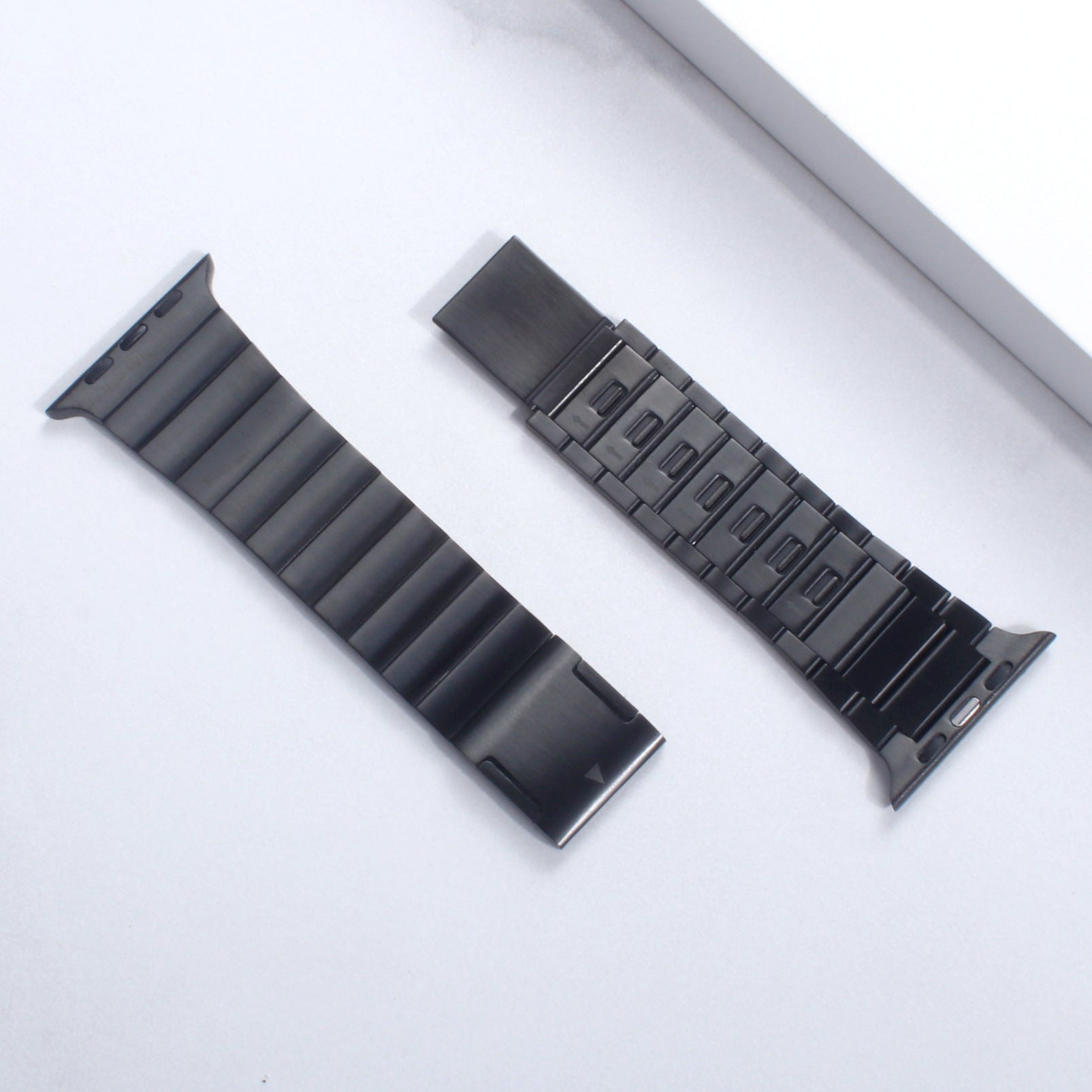 For Apple Watch Series 9 8 7 41mm Series 6 5 4 SE SE (2022) SE (2023) 40mm Series 3 2 1 38mm Stainless Steel Magnetic Smart Watch Strap