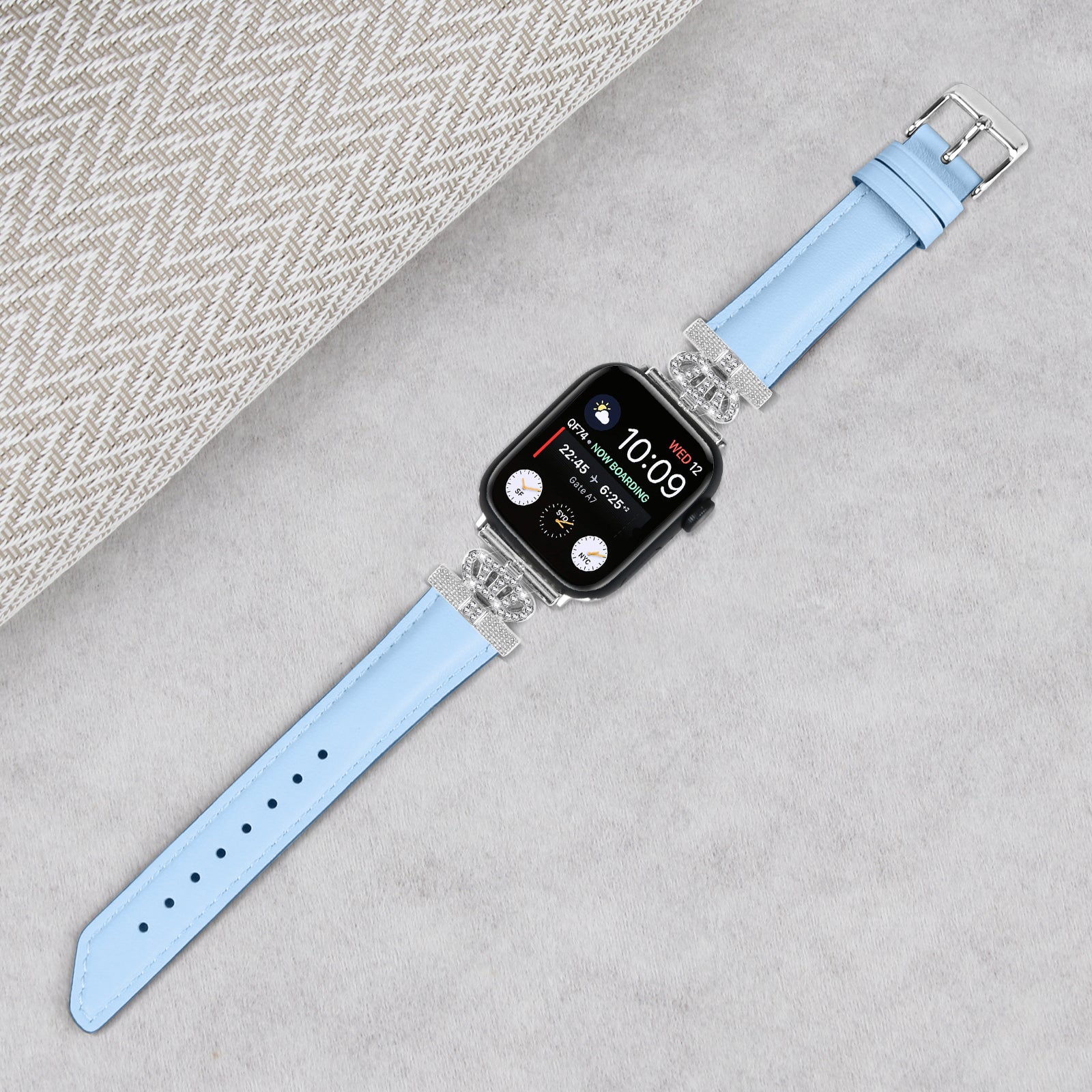 Watch Bracelet Band for Apple Watch Series 9 8 7 41mm SE (2023) SE (2022) 6 5 4 SE 40mm 3 2 1 38mm Rhinestone Strap with Silver Buckle